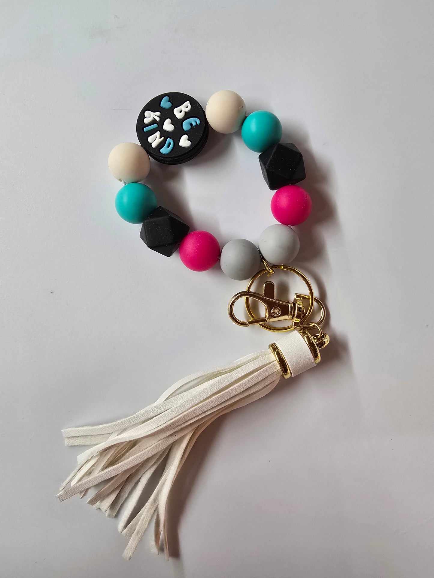 Silicone beaded bracelet keychains