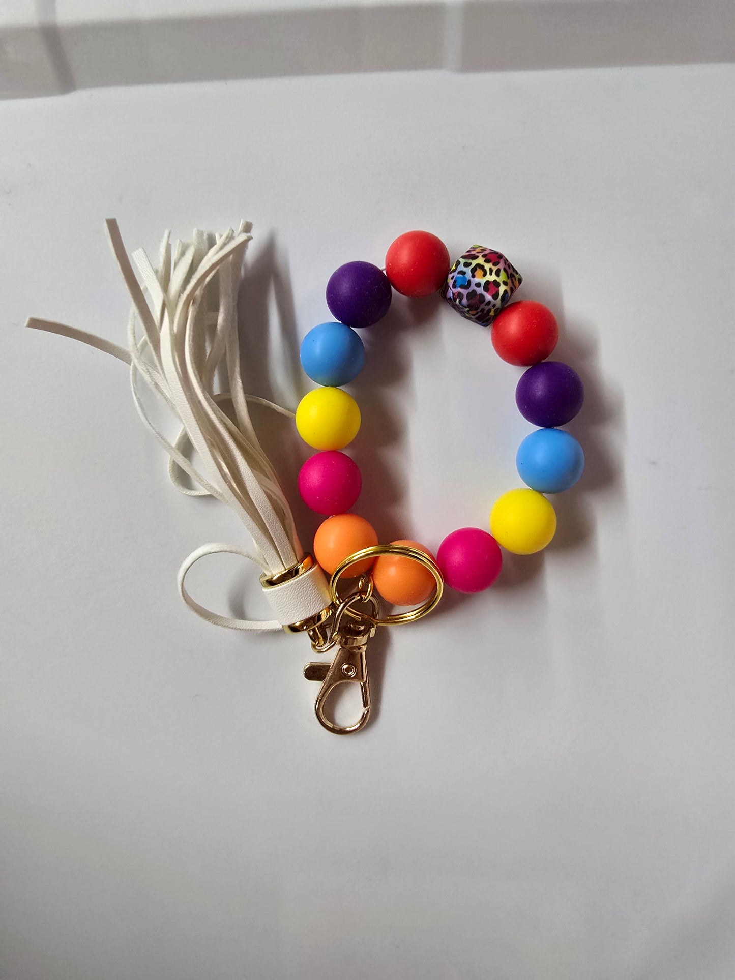 Silicone beaded bracelet keychains