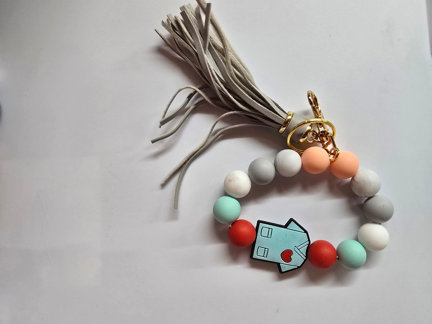 Silicone beaded bracelet keychains