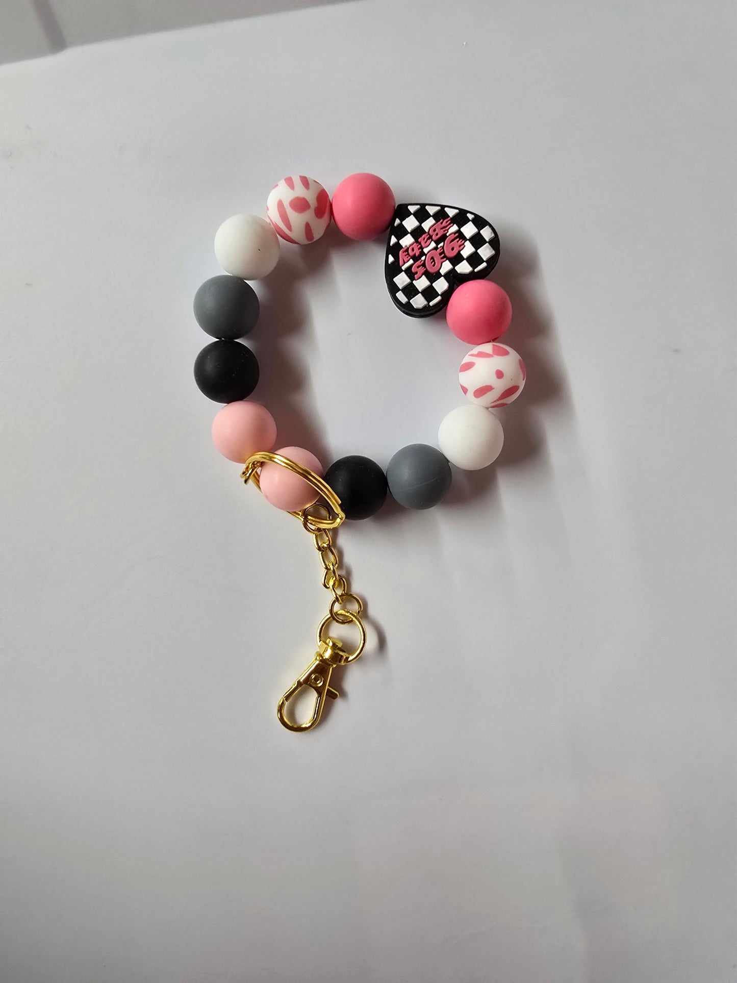 Silicone beaded bracelet keychains