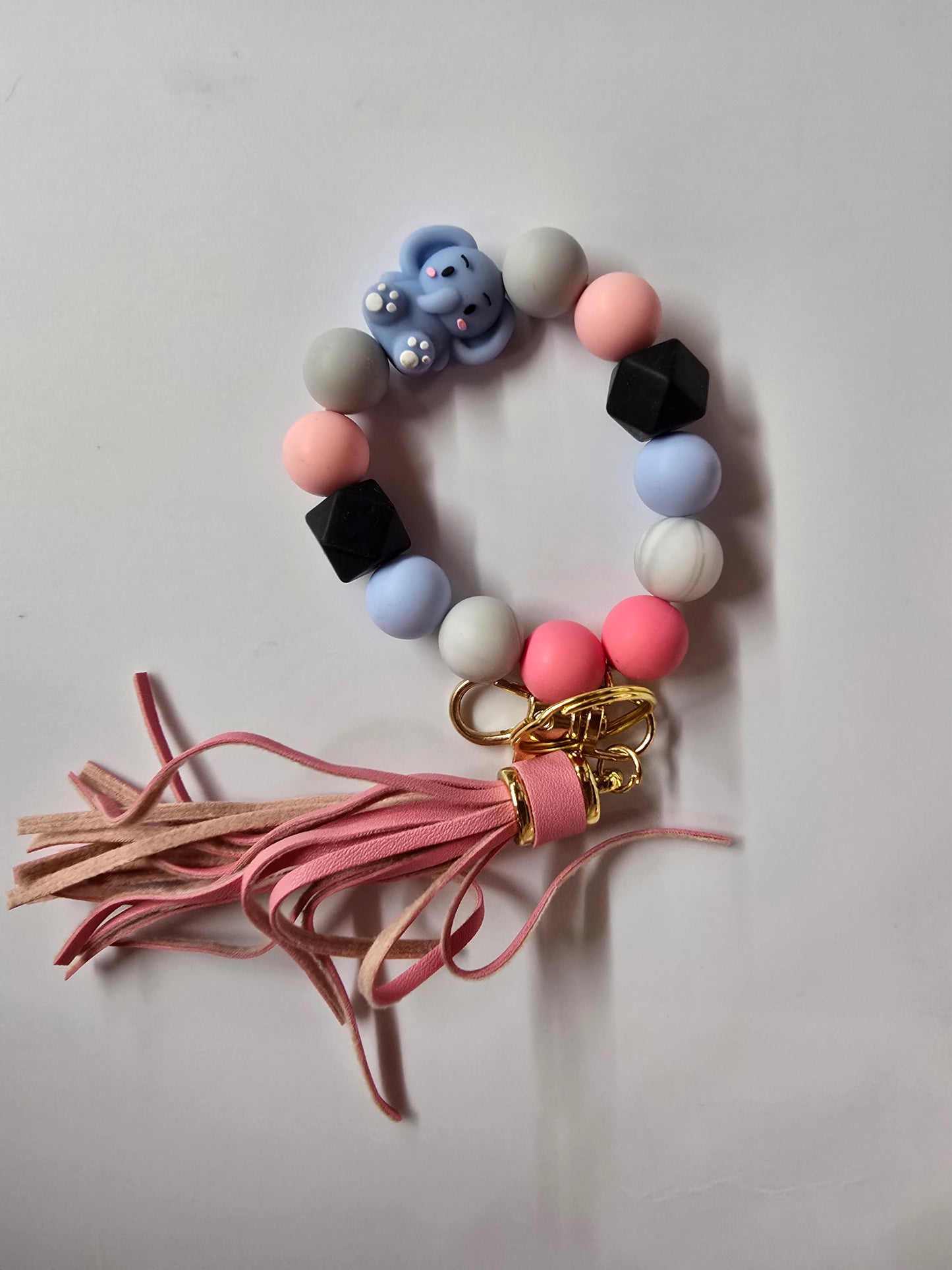 Silicone beaded bracelet keychains
