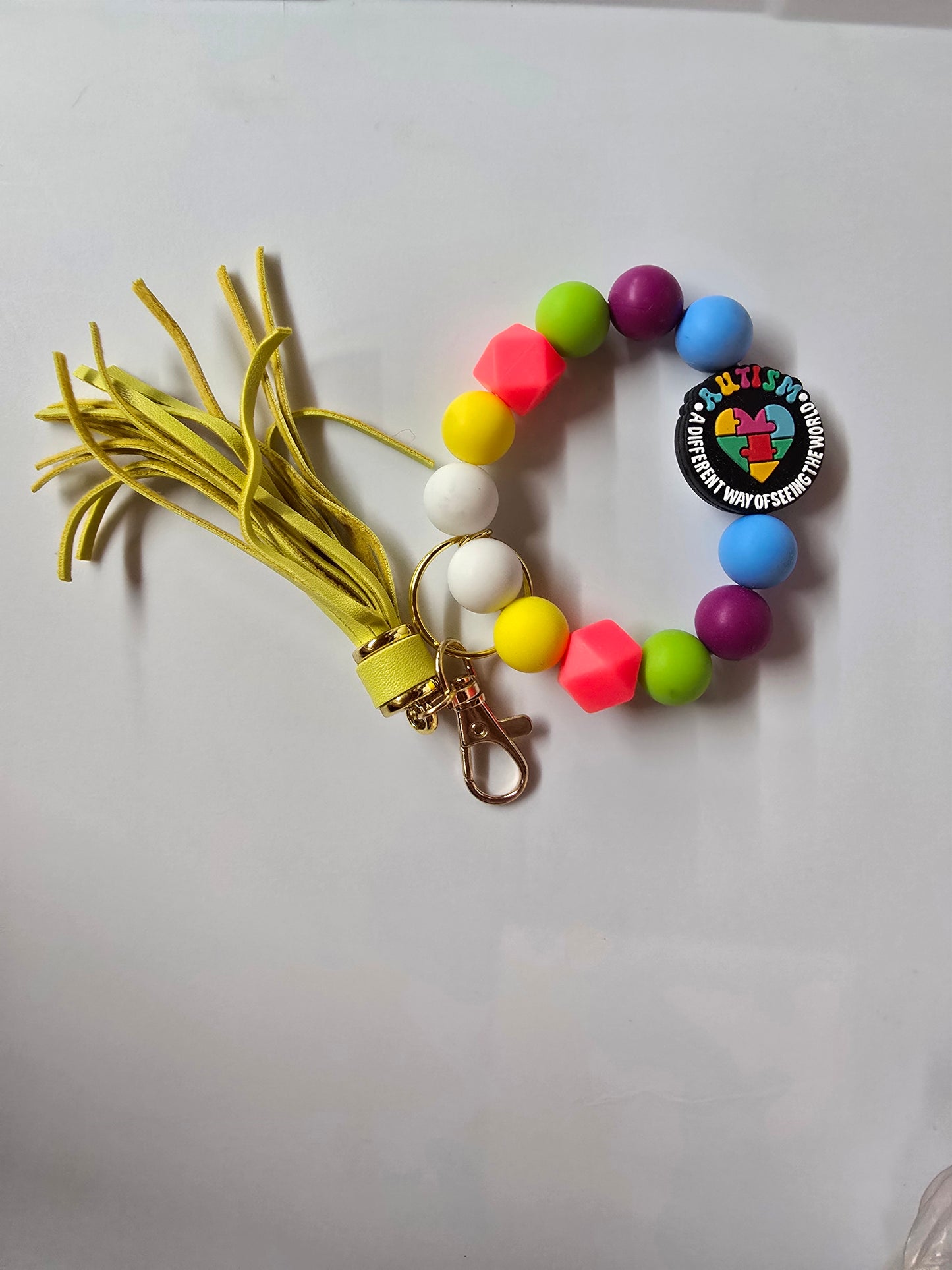 Silicone beaded bracelet keychains